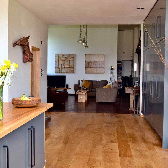 Bespoke Kitchen Pine centre