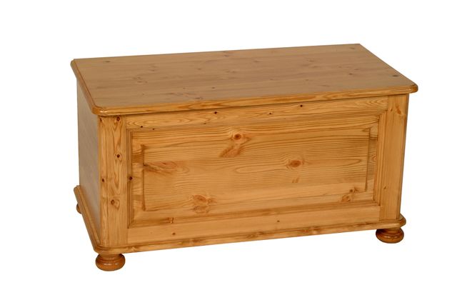 1 - Small Blanket Box