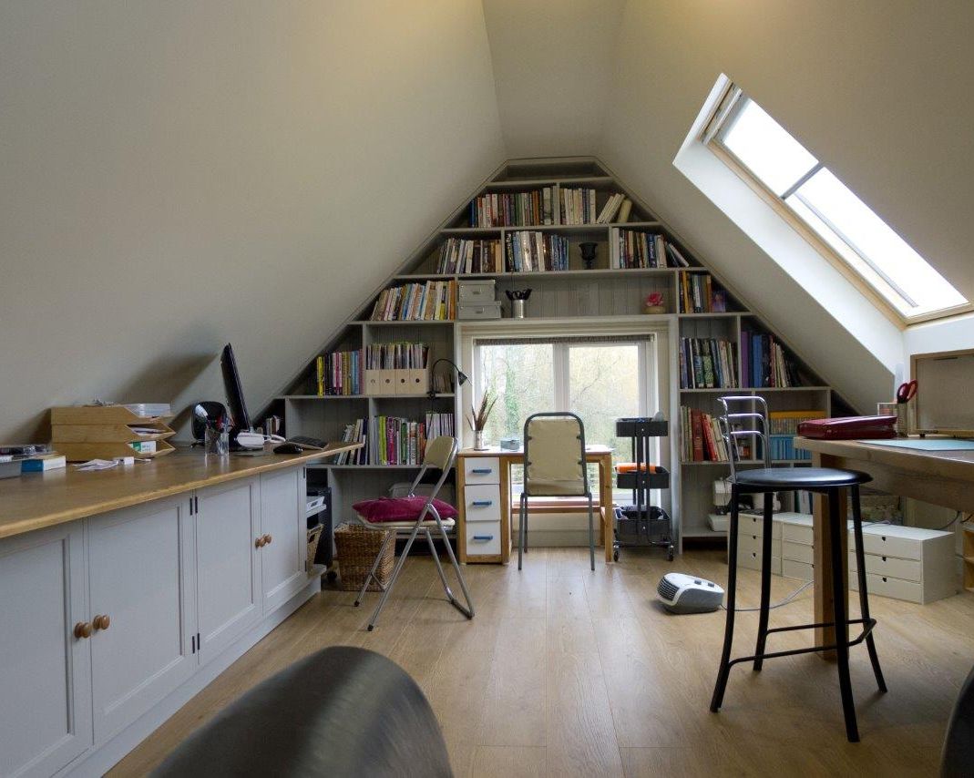 bedroom with sloped ceiling