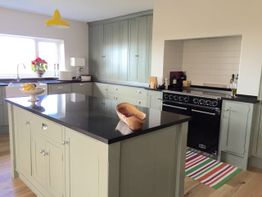 bespoke kitchen