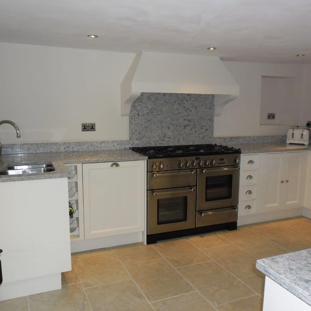 bespoke kitchen