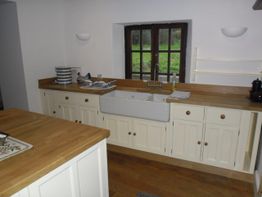 bespoke kitchen