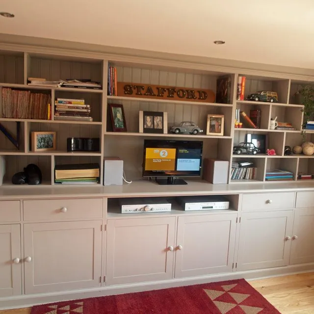 bookshelf