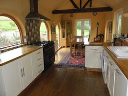 bespoke kitchen
