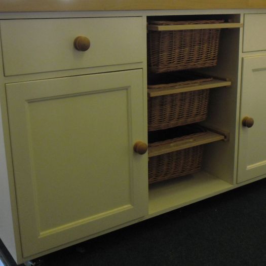 freestanding island unit