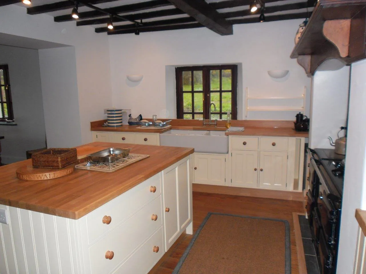 bespoke kitchen
