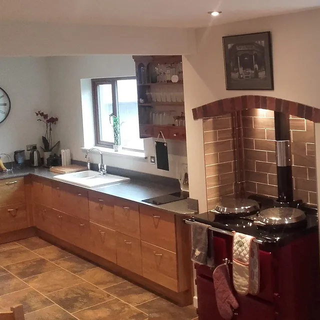 Bespoke Kitchen Pine centre