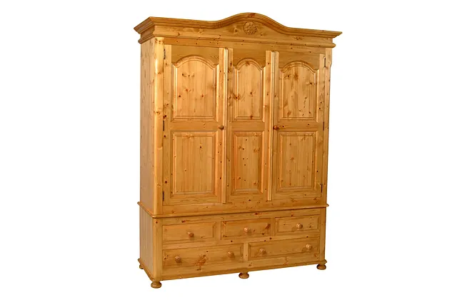 5 Drawer Triple Panel Robe