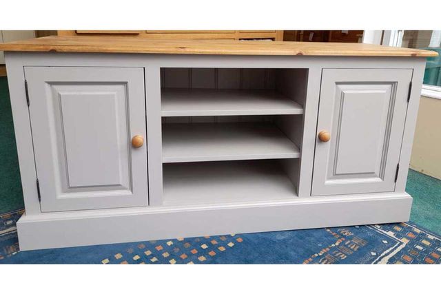 Large Pine Painted TV Unit