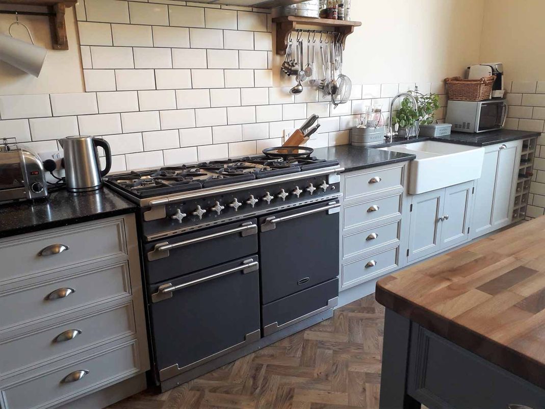 Farmland Kitchen Range