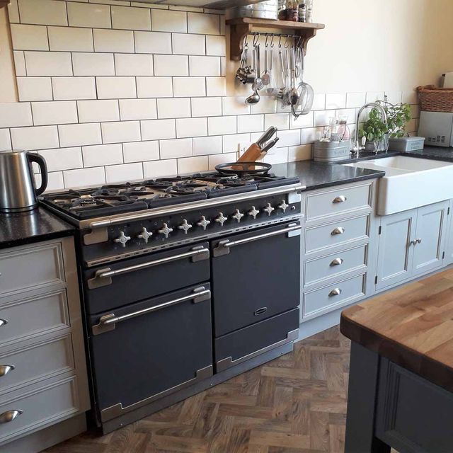 Farmland Kitchen Range