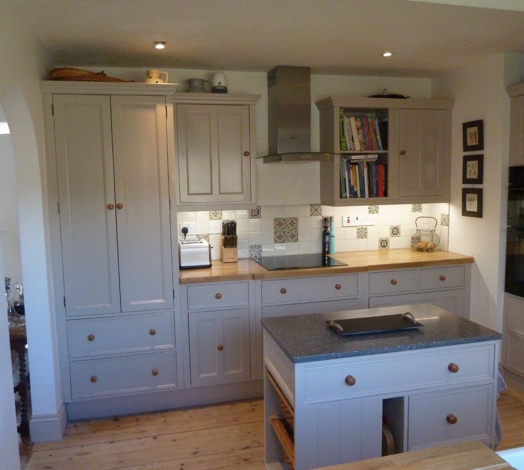 Bespoke Kitchen Pine centre
