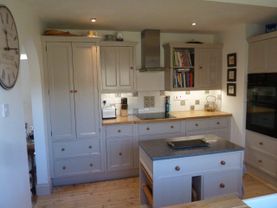Bespoke Kitchen Pine centre